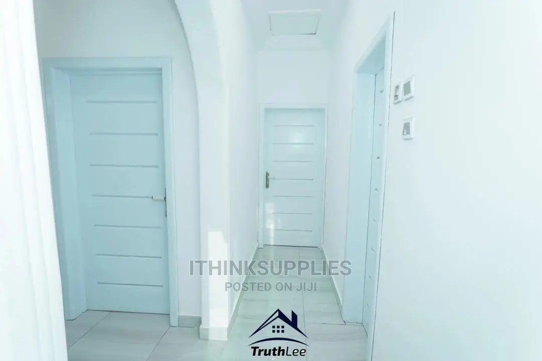 5bdrm House in Kojoatinka, Spintex for Sale