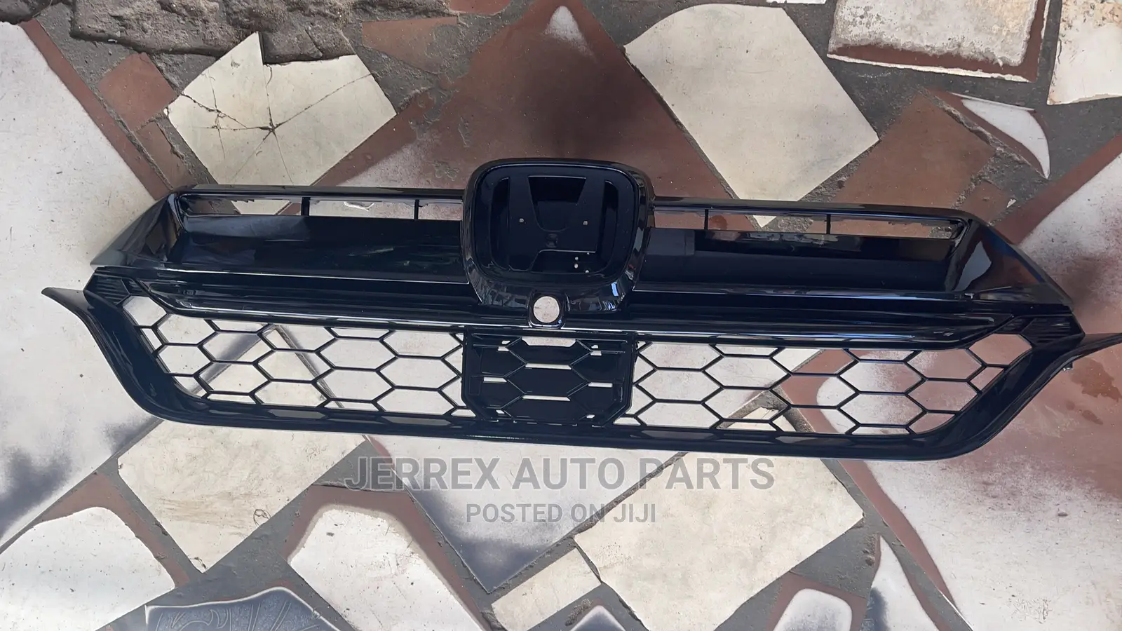 Honda CR-V 2019-2020 Front Grille/Shells