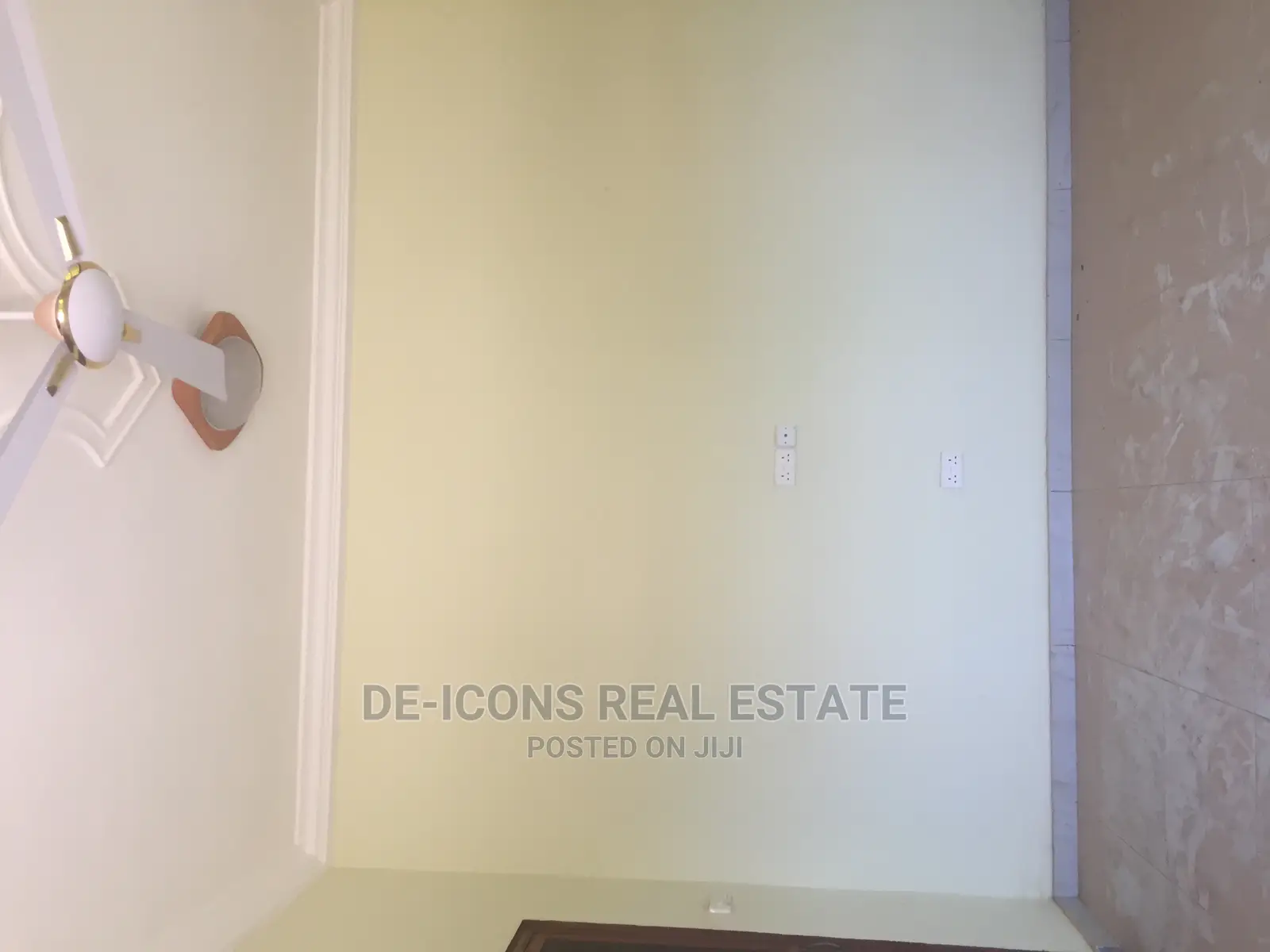 2bdrm Duplex in De-Icons Real, Ga South Municipal for rent