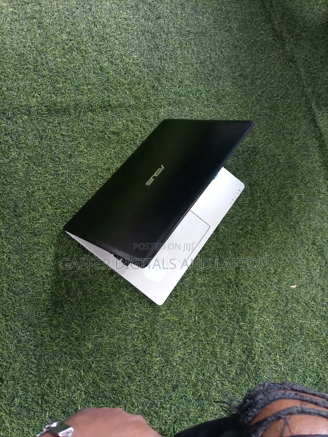 New Laptop Asus A42JV 4GB Intel Core I3 SSD 500GB