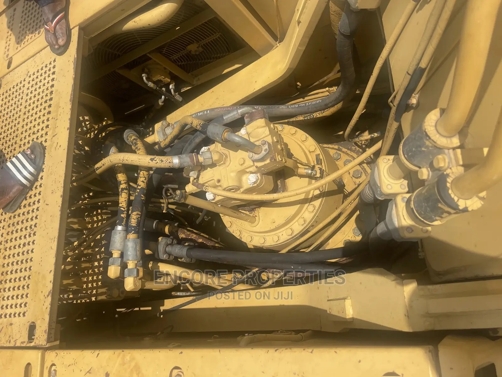 Alert 330CL , 330DL , 330BL Foreign Excavators on Sale