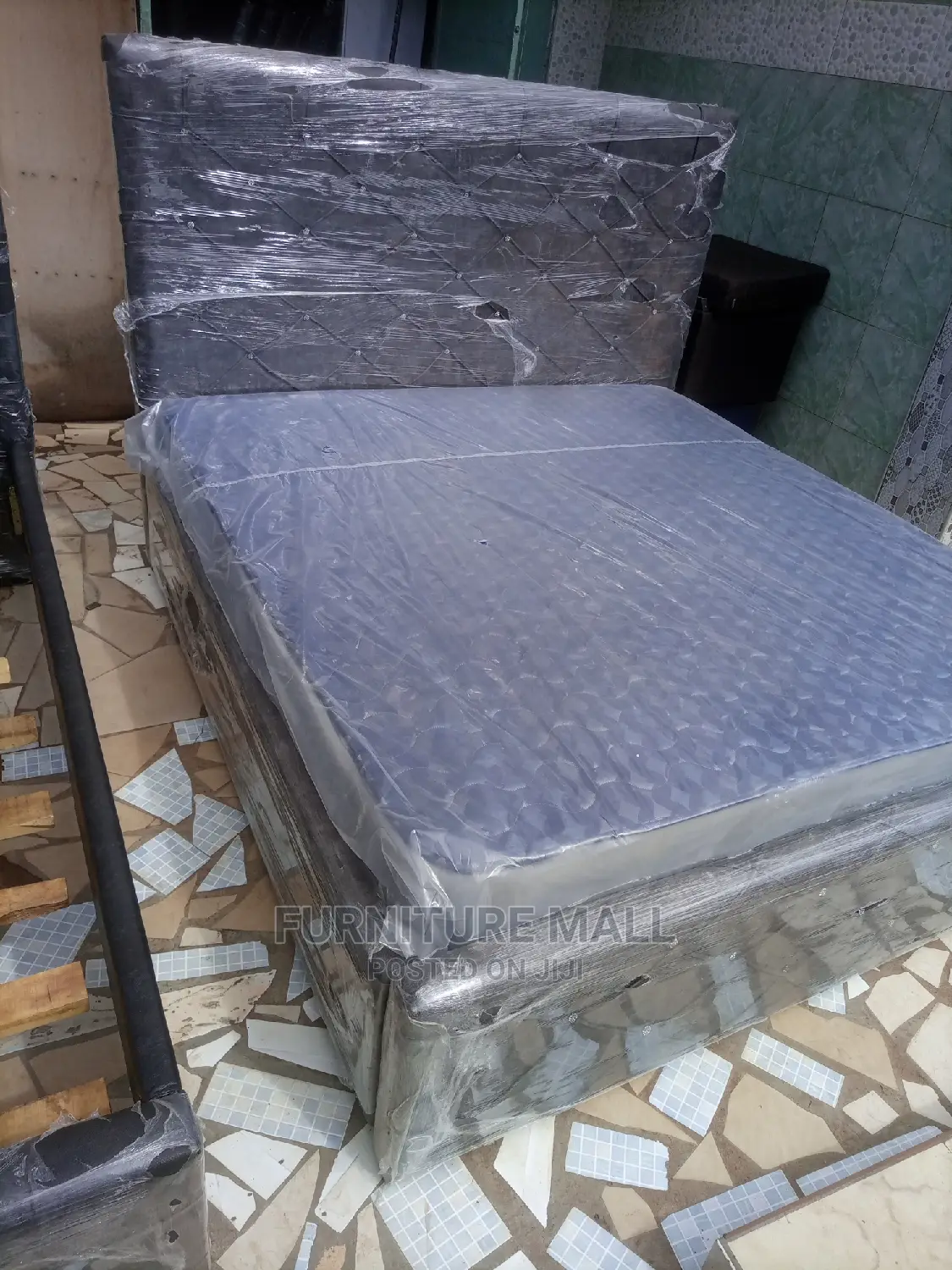 Greatqueen's Bed With Mattress . Free Delivery