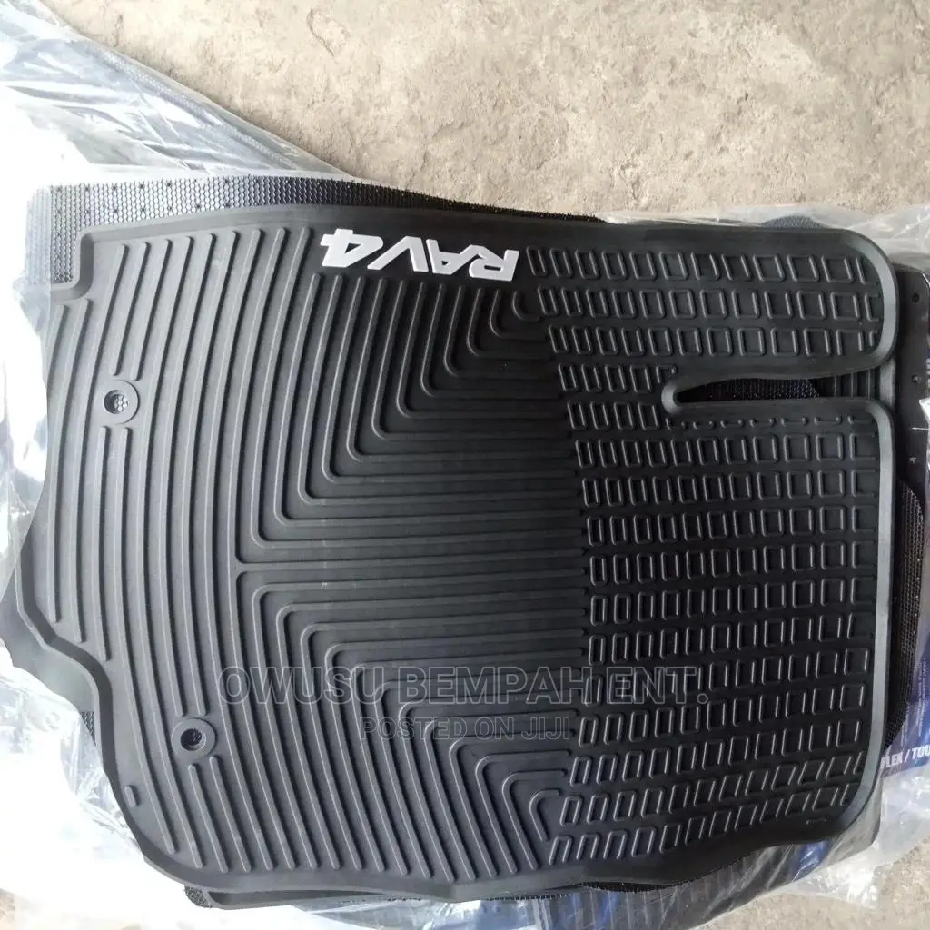 Toyota Rav 4 Floor Mat