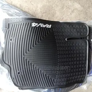 Toyota Rav 4 Floor Mat