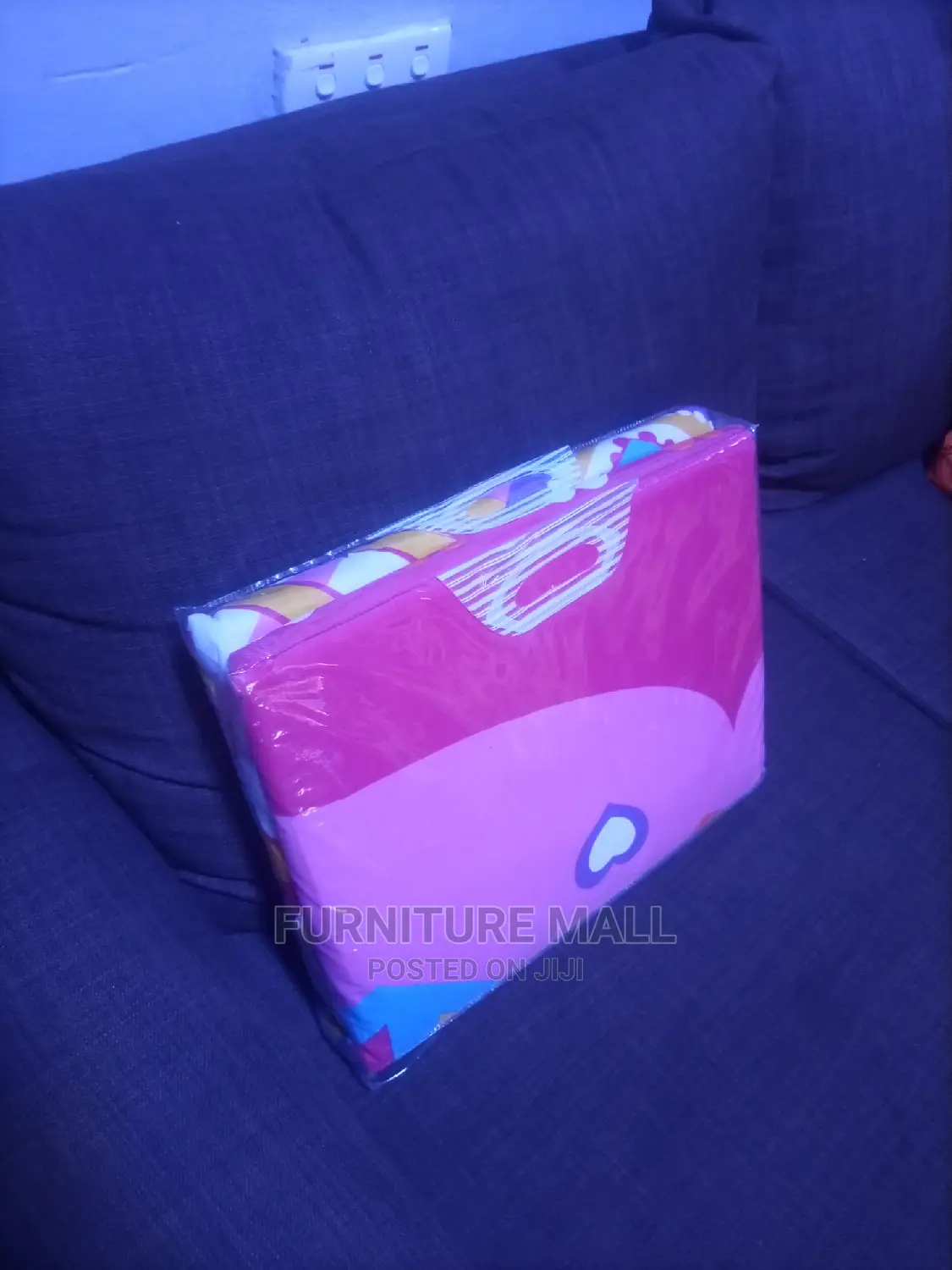 Lovely Cotton Bedsheet With Extra Two Pillow Cases