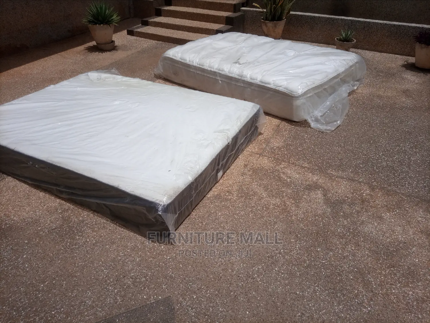 Luxirious Queensize Mattress for a Good Sleep .