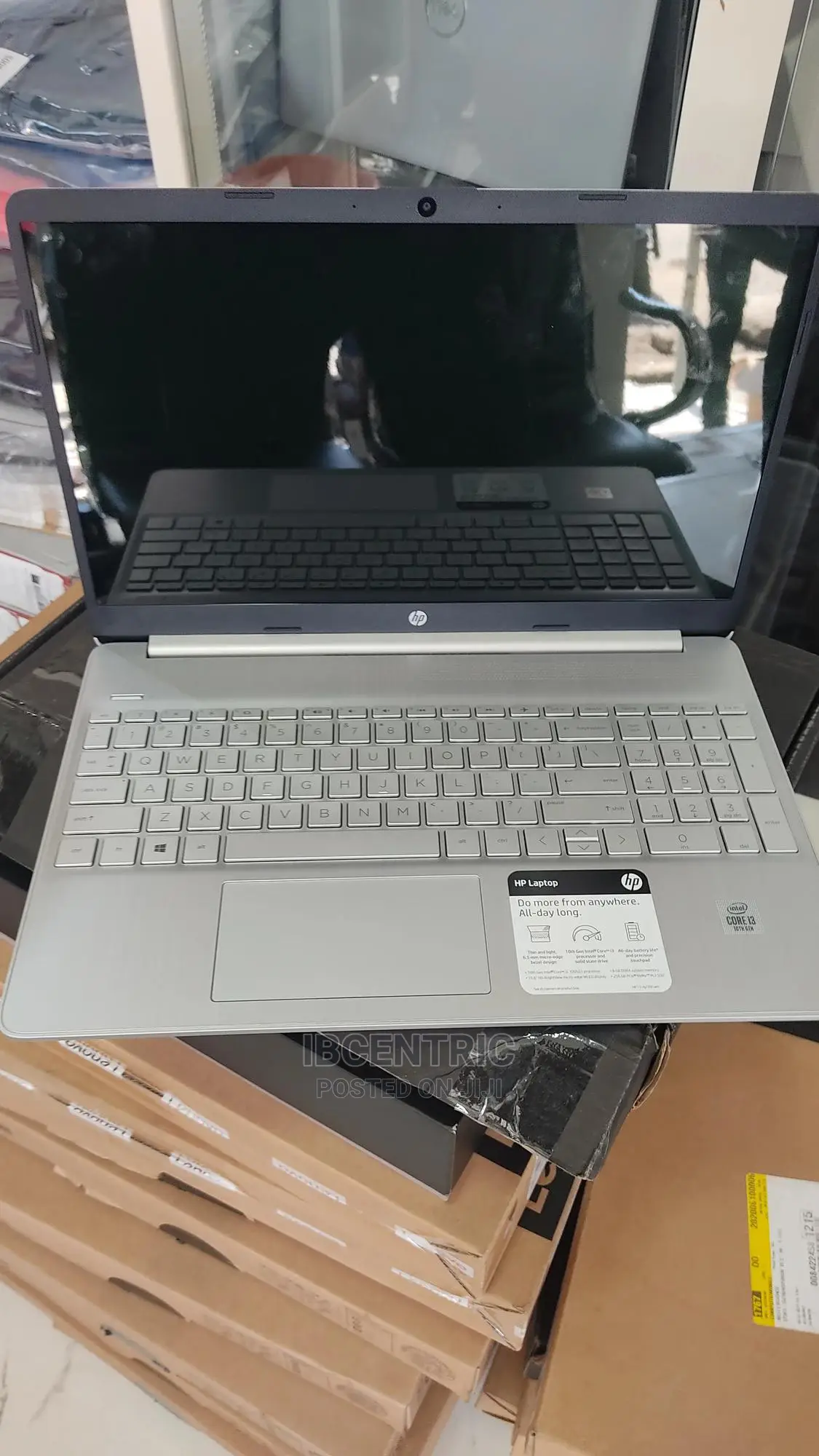 New Laptop HP Pavilion 15 8GB Intel Core I3 HDD 1T