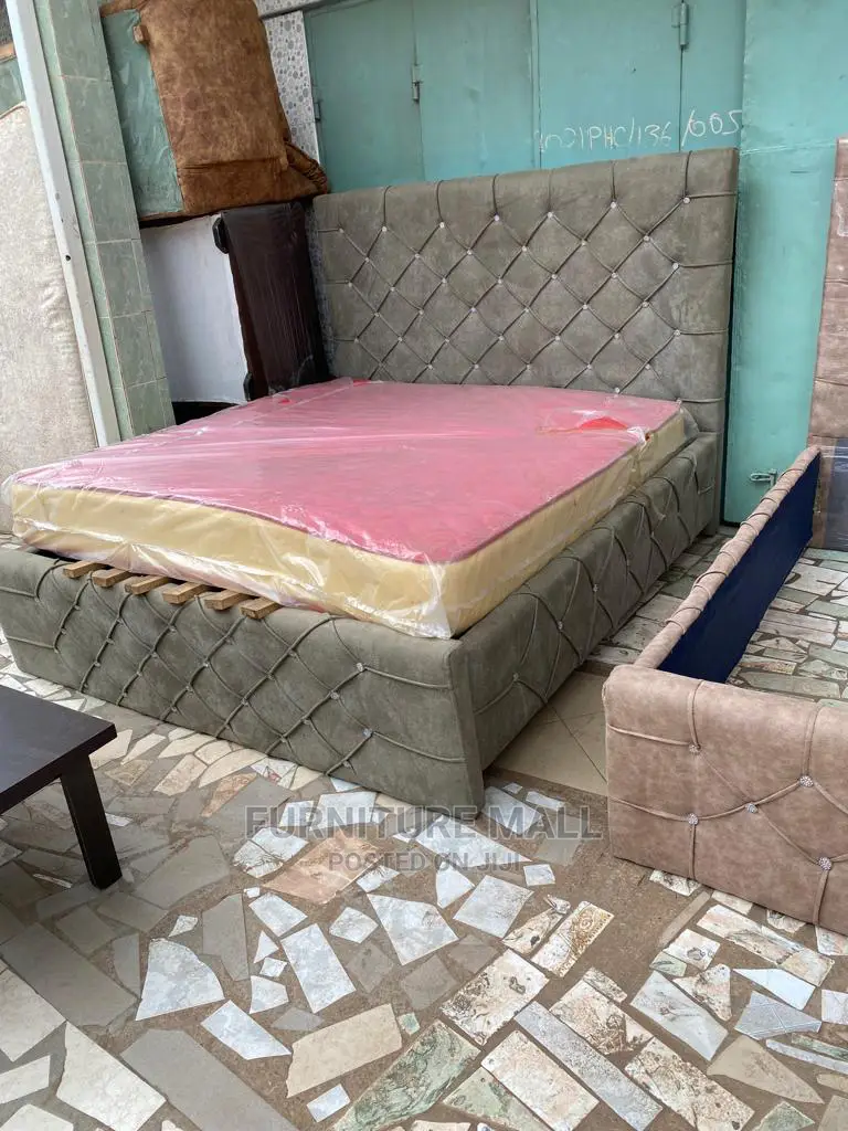 Lovely Exe 72x75 Qurens Bed Plus Matress . Free Del