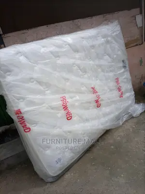 Queens Mattress 13"  From Canada 🇨🇦. Free Delivery