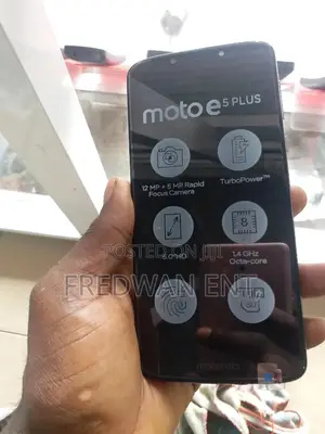 New Motorola Moto E5 Plus 32 GB Black