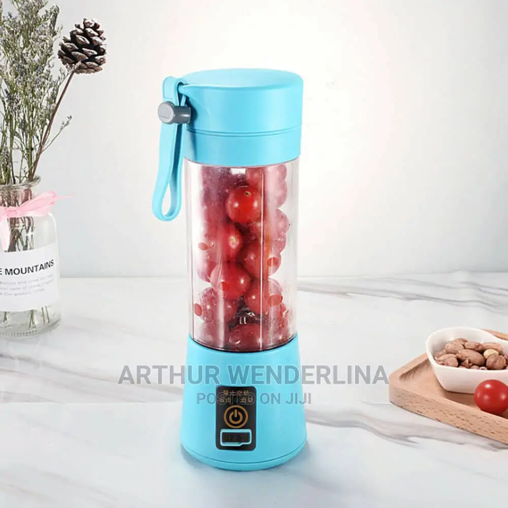 USB Portable Rechargeable Fruit Blender - 380ml.