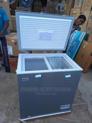 Mitsui Chest Freezer 140 Litres With Sliding Glass on Top