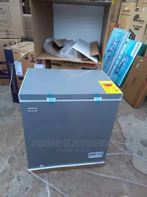 Mitsui Chest Freezer 140 Litres With Sliding Glass on Top