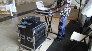 Spinning, Dj Services, Conference Pa