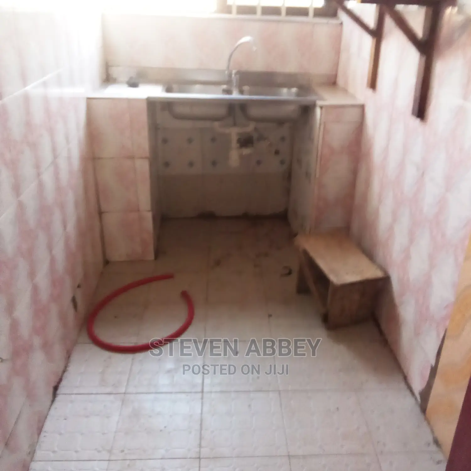 2bdrm Apartment in Adom, Teshie for Rent