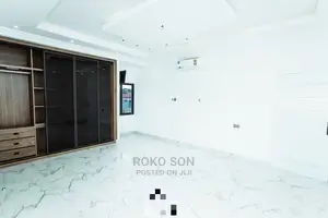 5bdrm Duplex in Dr Roko, Spintex for Sale