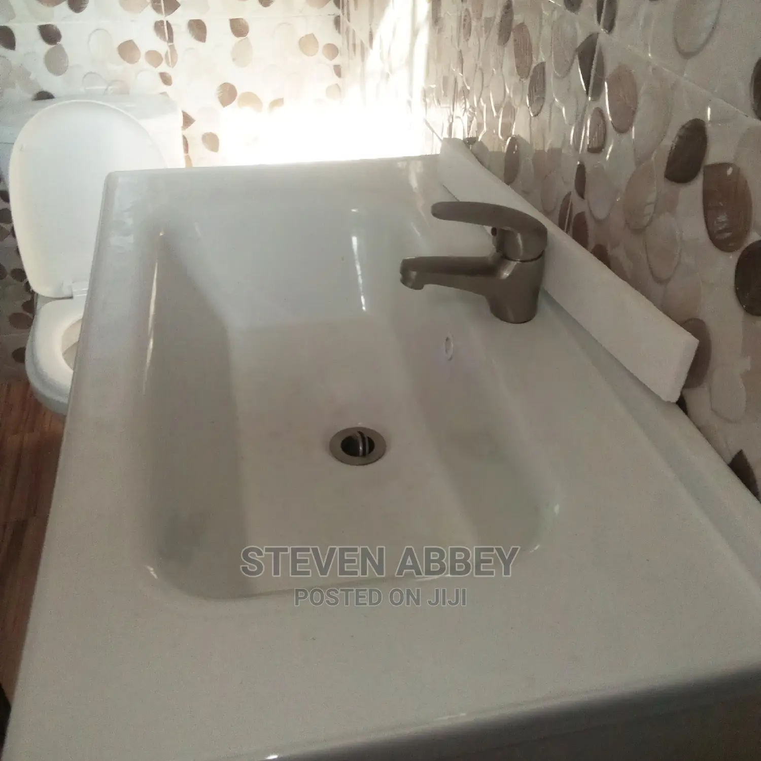 2bdrm Apartment in Adom Agency, New Town for Rent