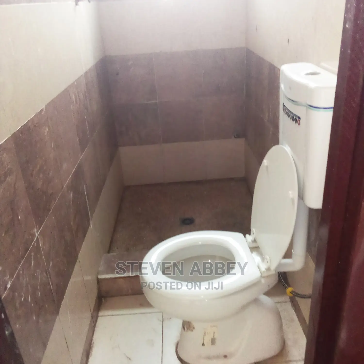 3bdrm Apartment in Adom Agency, New Town for Rent