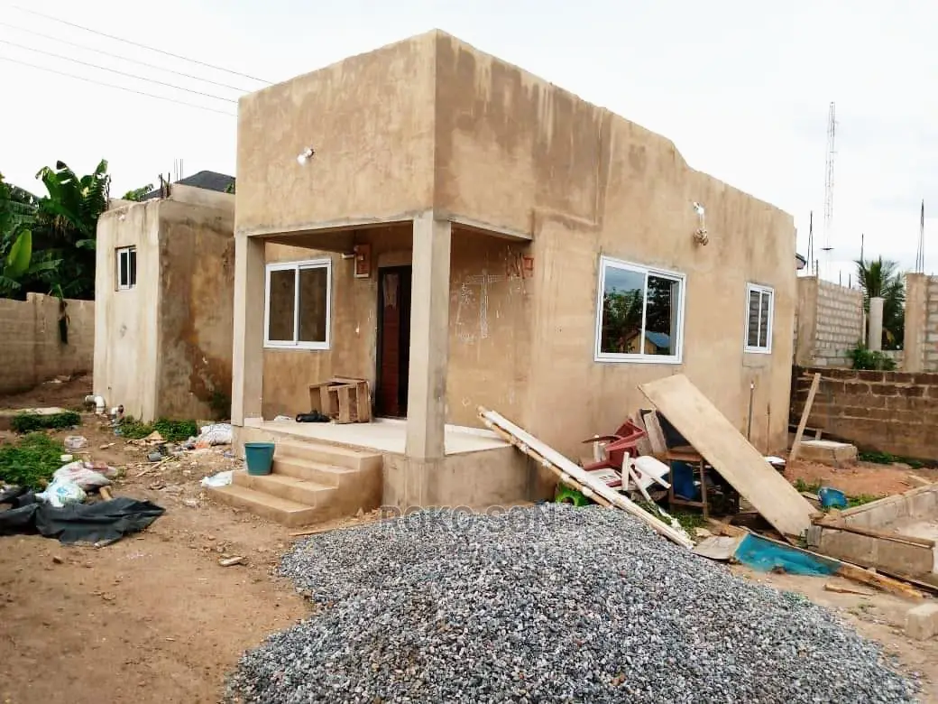 2bdrm House in Dr Roko, Dome for sale