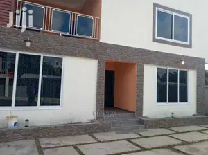 4bdrm House in Tema Metropolitan for sale