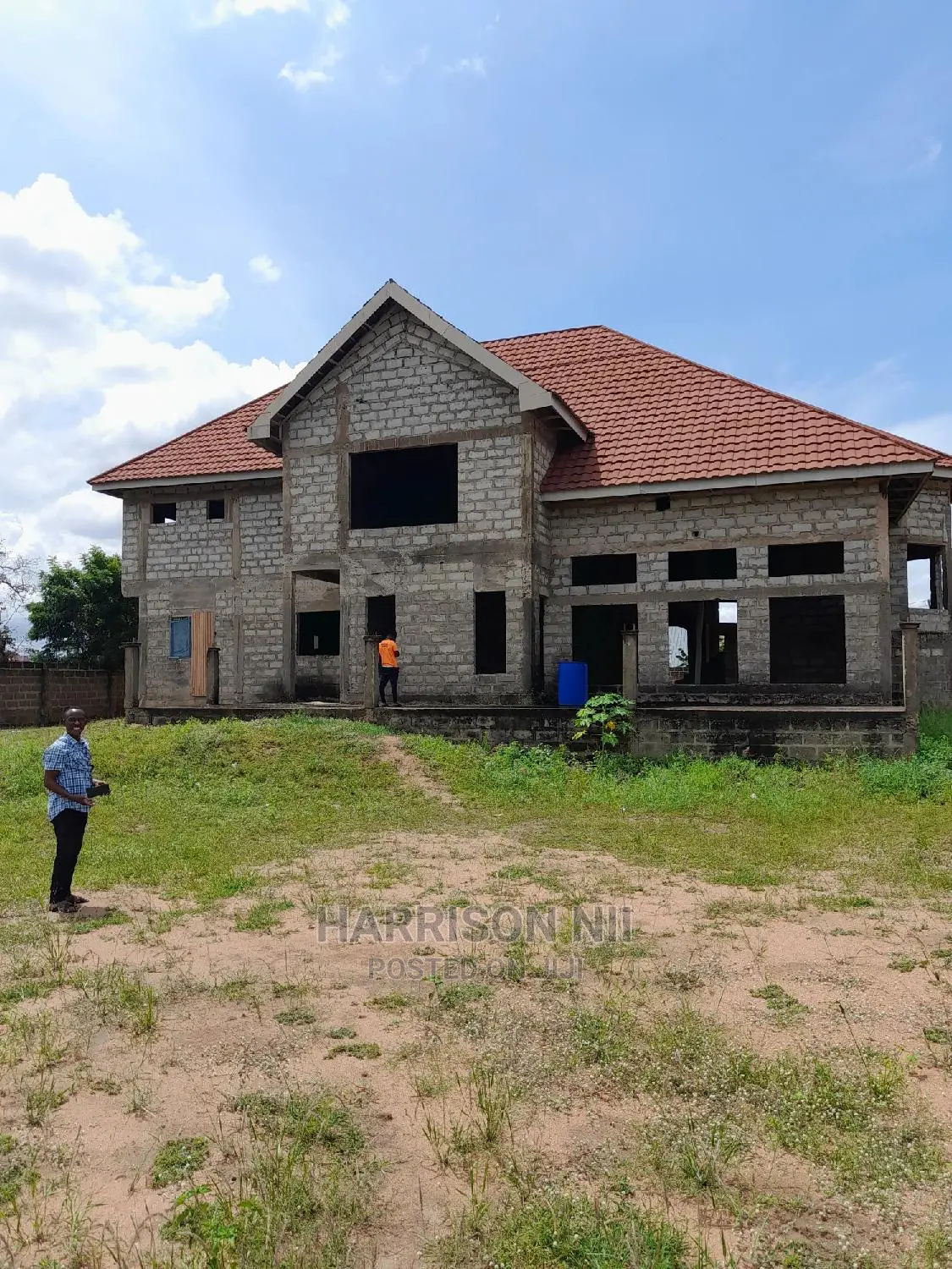 5bdrm Mansion in Amasaman, Accra Metropolitan for sale