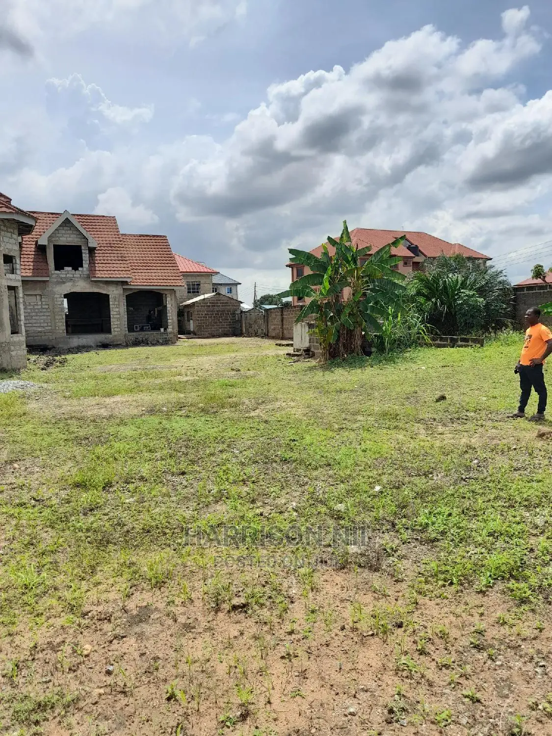 5bdrm Mansion in Amasaman, Accra Metropolitan for sale