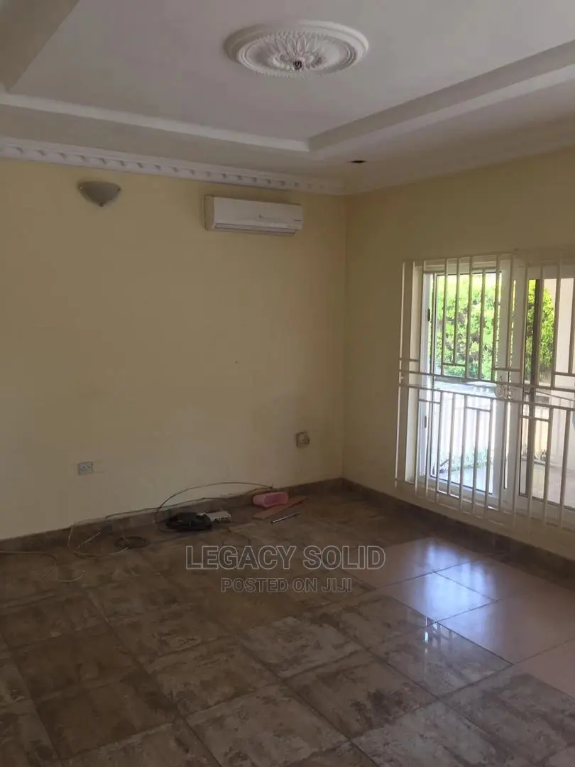 3bdrm Duplex in Legacy Consult, Manet Court for Rent
