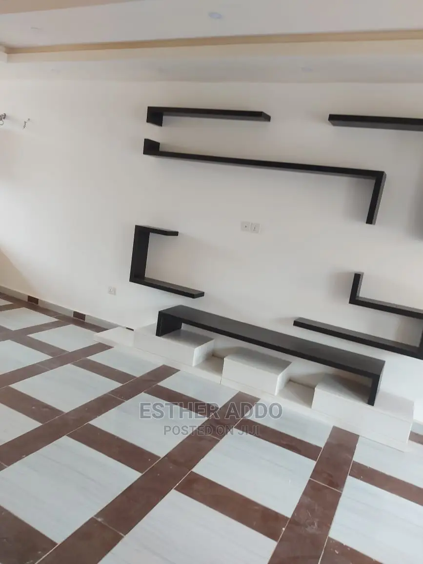 3bdrm Townhouse / Terrace in East Legon for rent