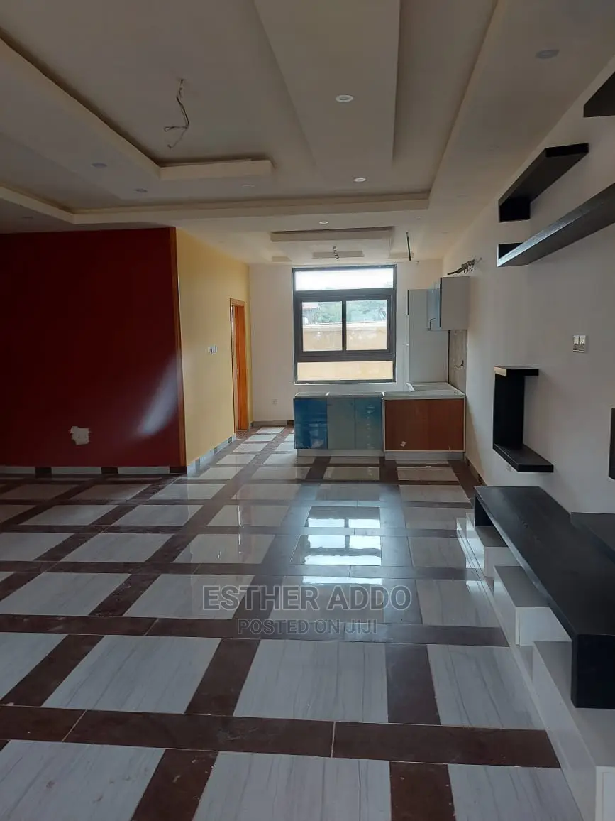 3bdrm Townhouse / Terrace in East Legon for rent