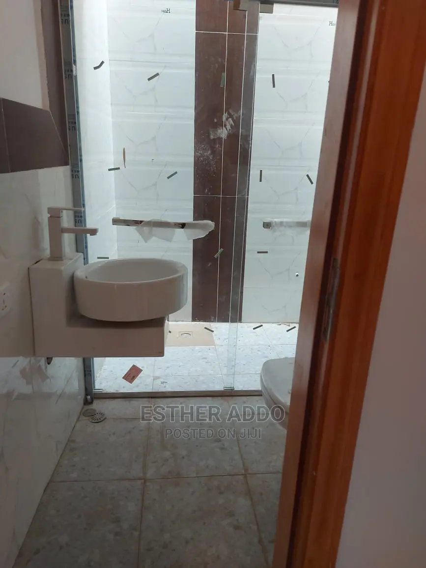 3bdrm Townhouse / Terrace in East Legon for rent