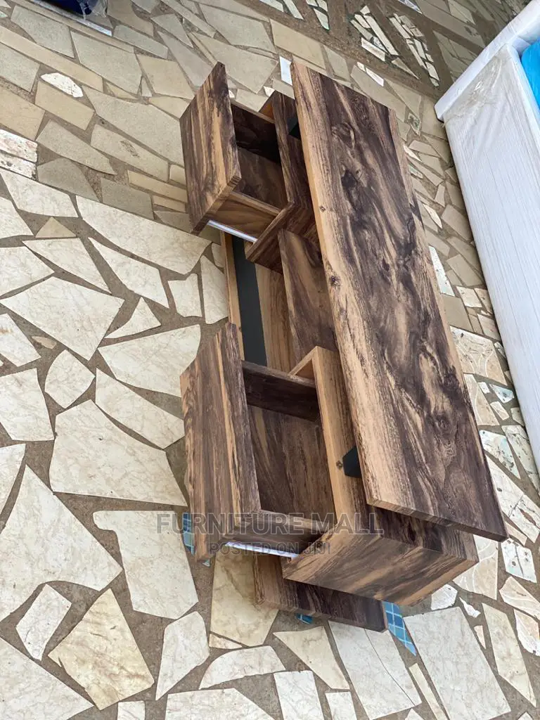 Mall Quality TV Stand . Free Delivery