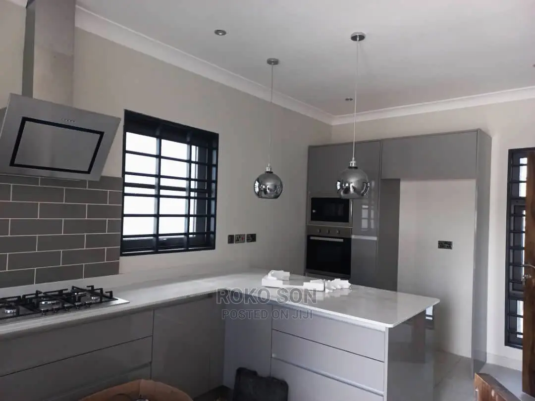 3bdrm Duplex in Dr Roko, East Legon for sale