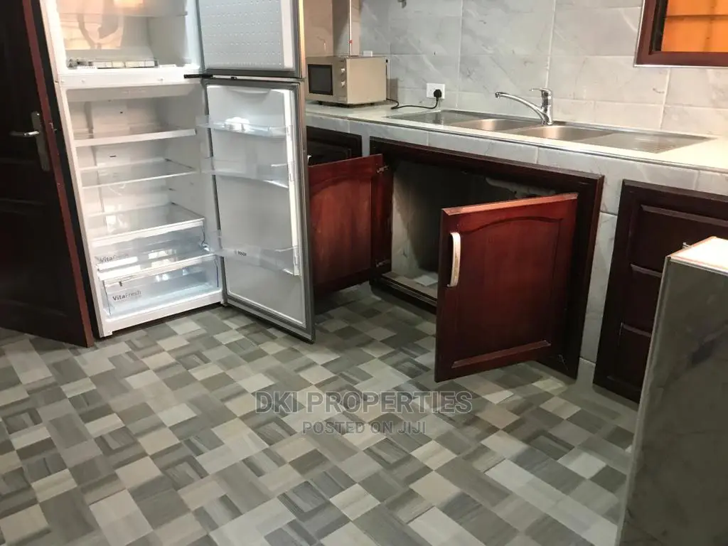 Furnished 3bdrm Apartment in Adenta for rent