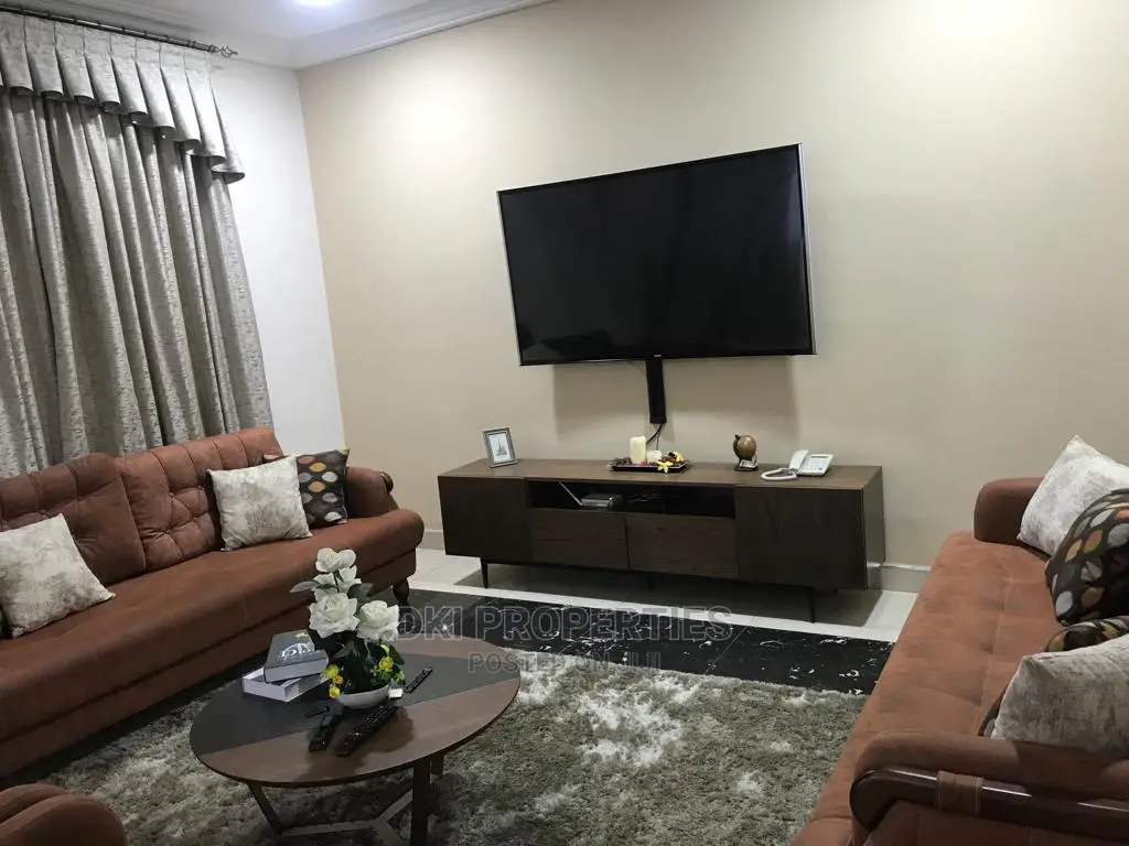 Furnished 3bdrm Apartment in Adenta for rent