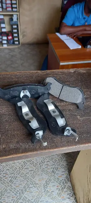 Brand New High Quality BRAKE PAD for All Cars Available