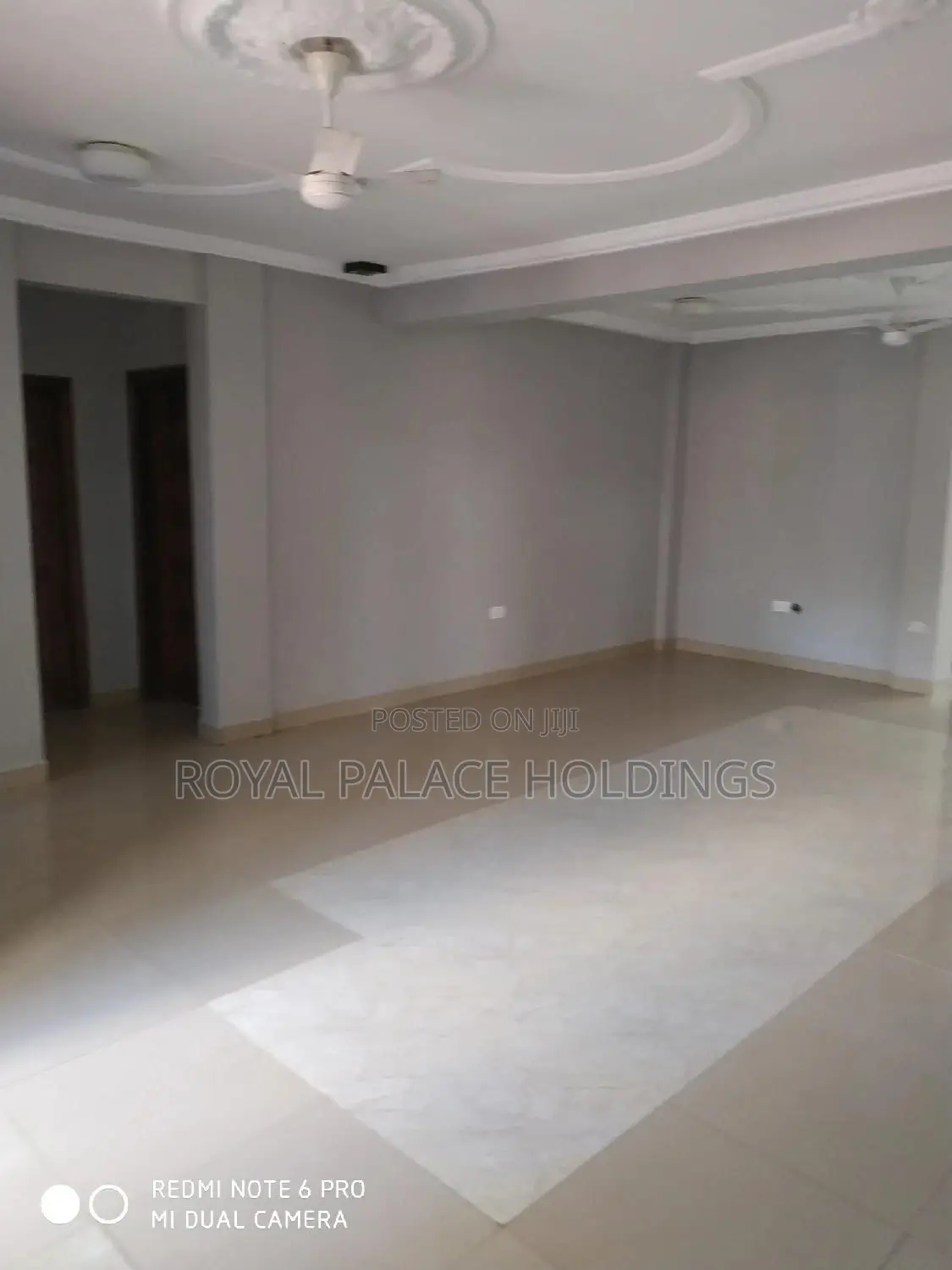 3bdrm Apartment in East Legon, American House for rent