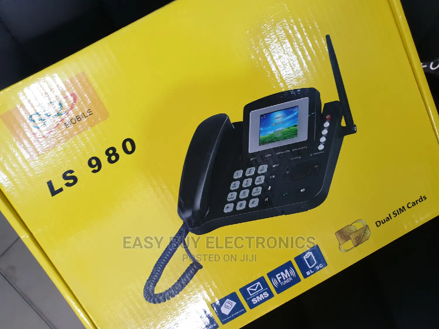 Feel the Latest Dual Mobile Phone