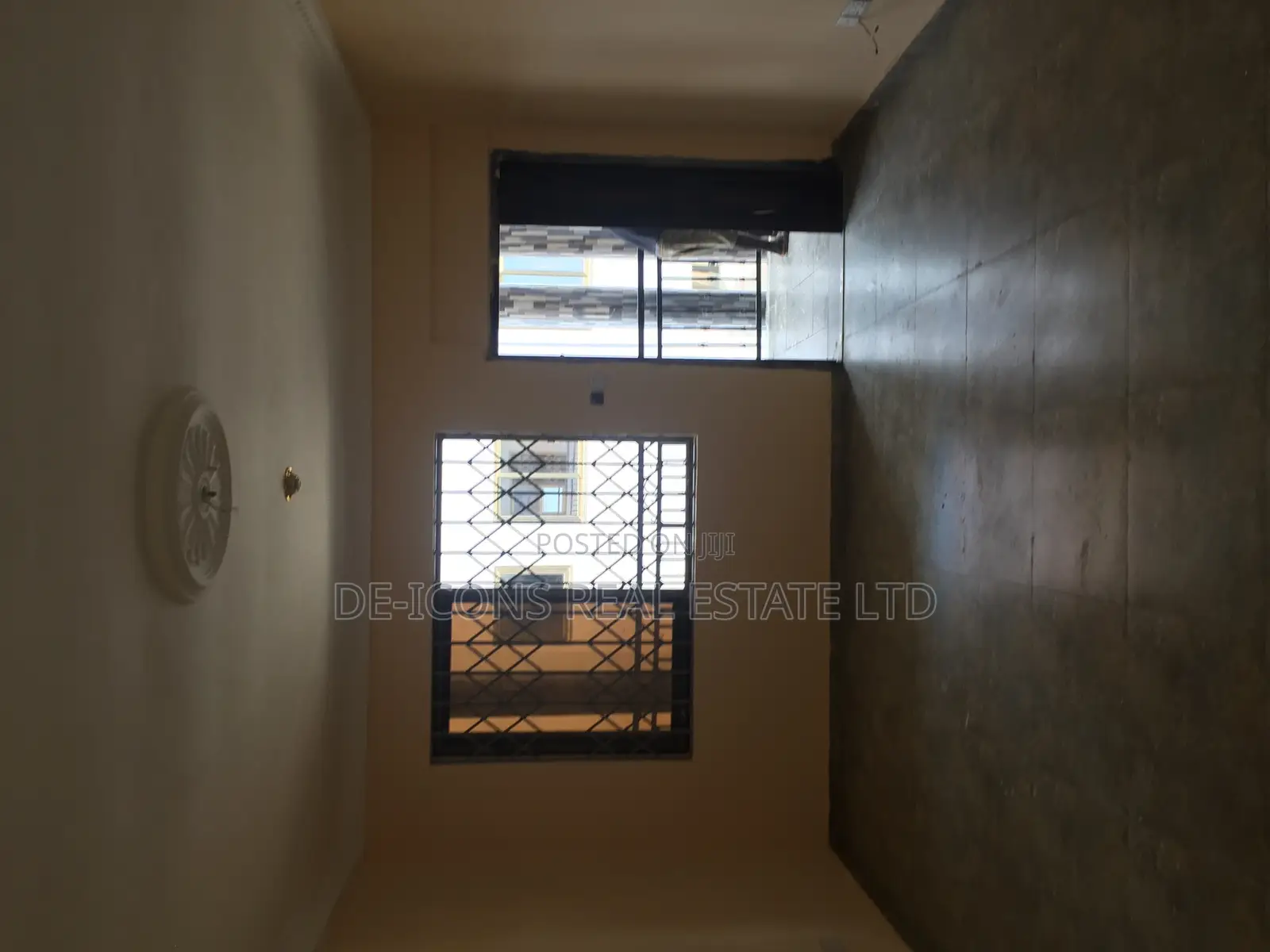 2bdrm Duplex in De-Icons Real, Ga South Municipal for rent