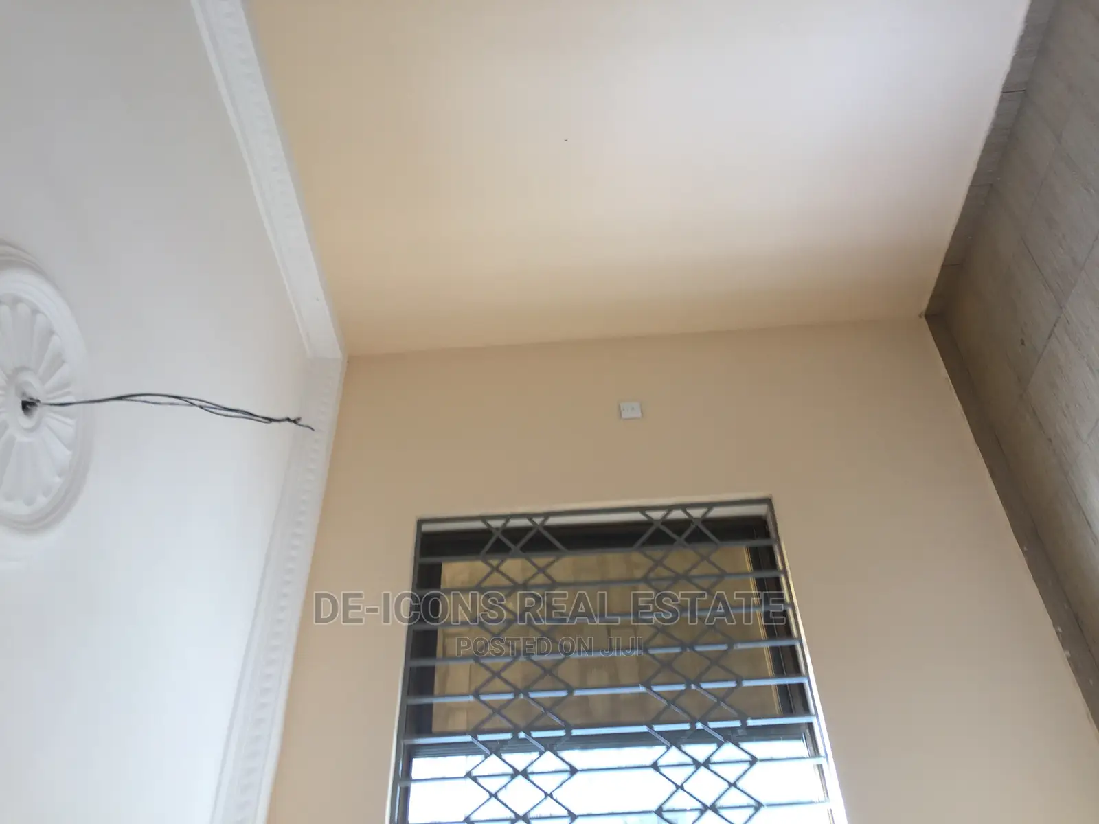 2bdrm Duplex in De-Icons Real, Ga South Municipal for rent