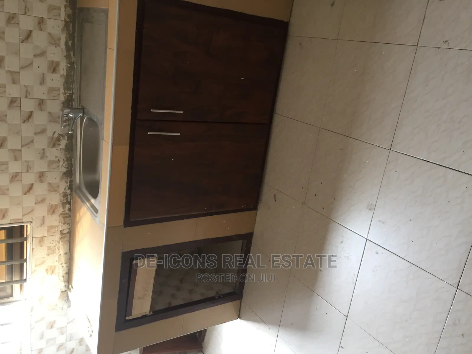 2bdrm Duplex in De-Icons Real, Ga South Municipal for rent