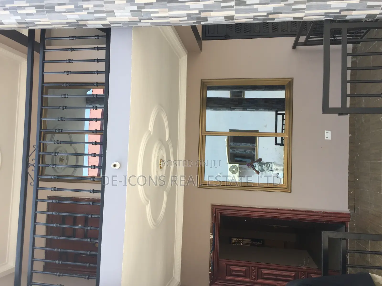 2bdrm Duplex in De-Icons Real, Ga South Municipal for rent