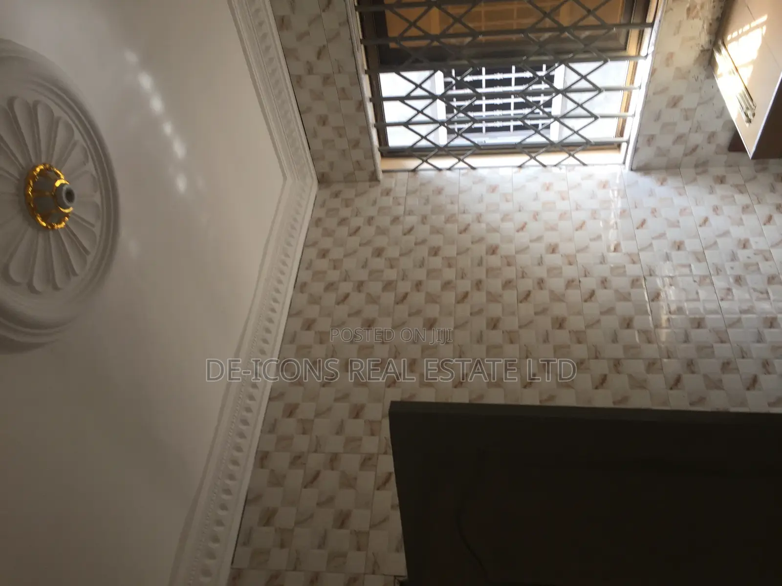2bdrm Duplex in De-Icons Real, Ga South Municipal for rent