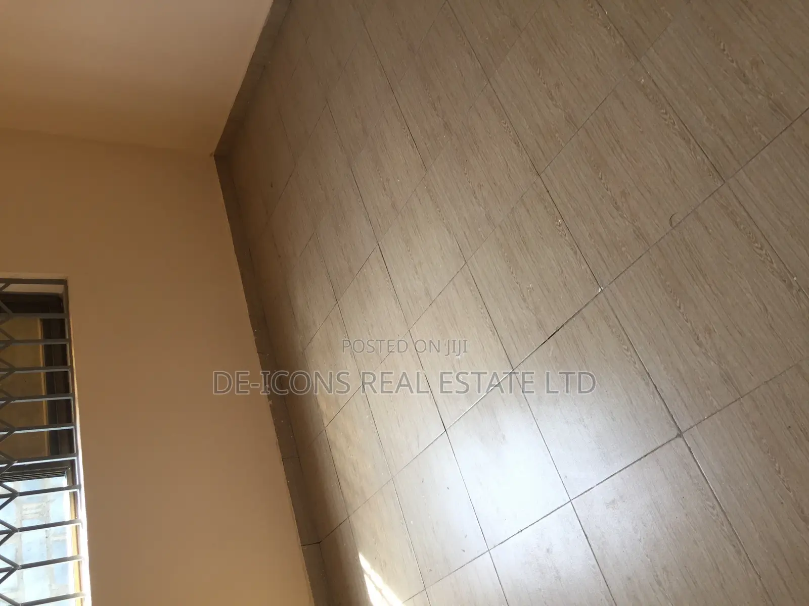 2bdrm Duplex in De-Icons Real, Ga South Municipal for rent