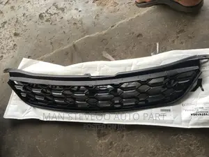 Toyota Matrix Front Grille 2009-12