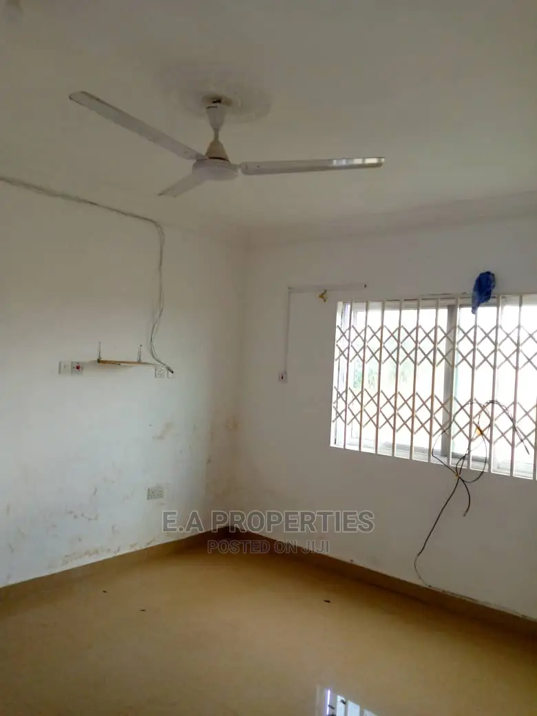 3bdrm Bedsitter in E a Properties, Boundary Road Area for Rent