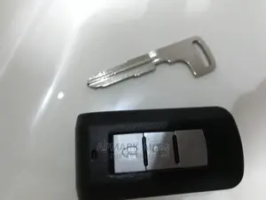 Mitsubishi L200 and Montero Smart Key Shell Case