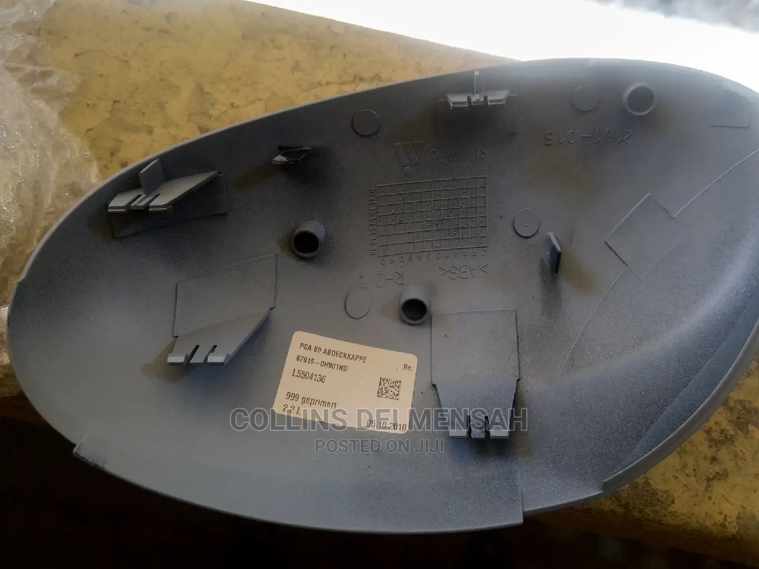 Toyota Aygo Right Mirror Cover.