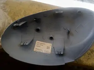 Toyota Aygo Right Mirror Cover.
