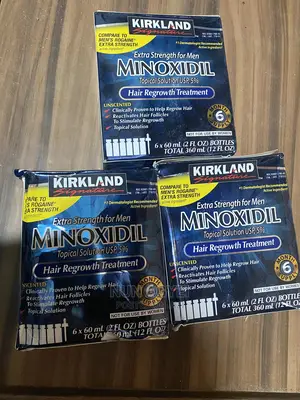 Kirkland Beard Booster Minoxidil Box