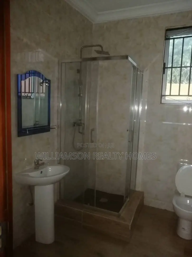 3bdrm House in Devtraco Estate, Spintex for sale